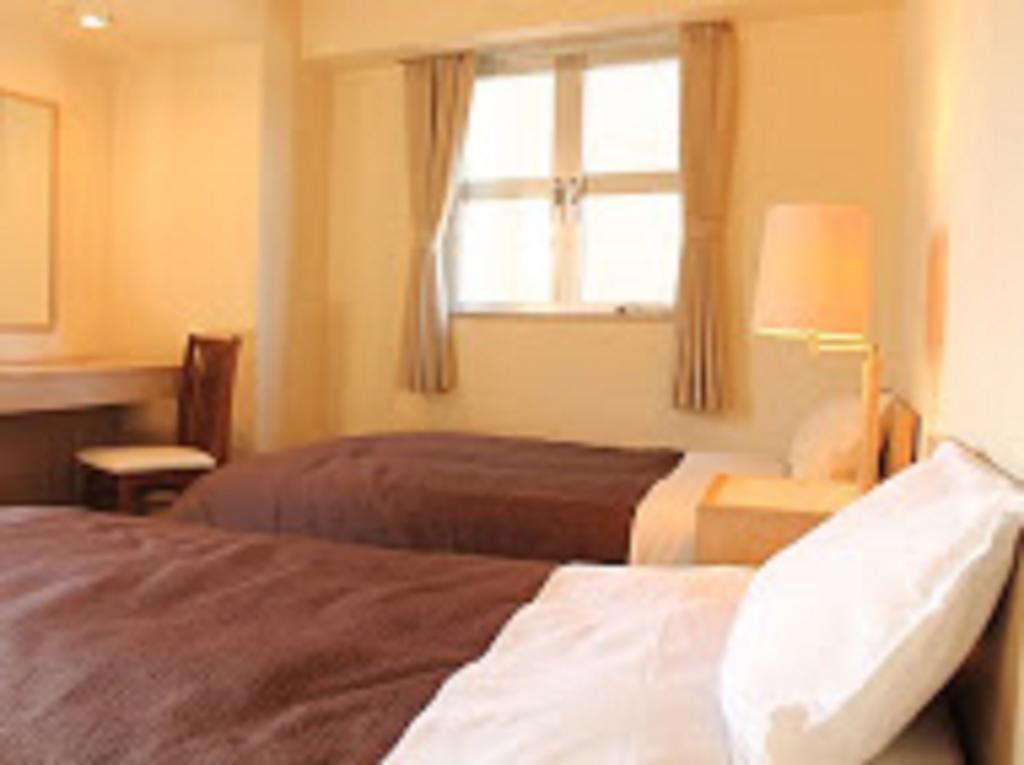 Hotel Livemax Budget Fuchu Annex Buitenkant foto
