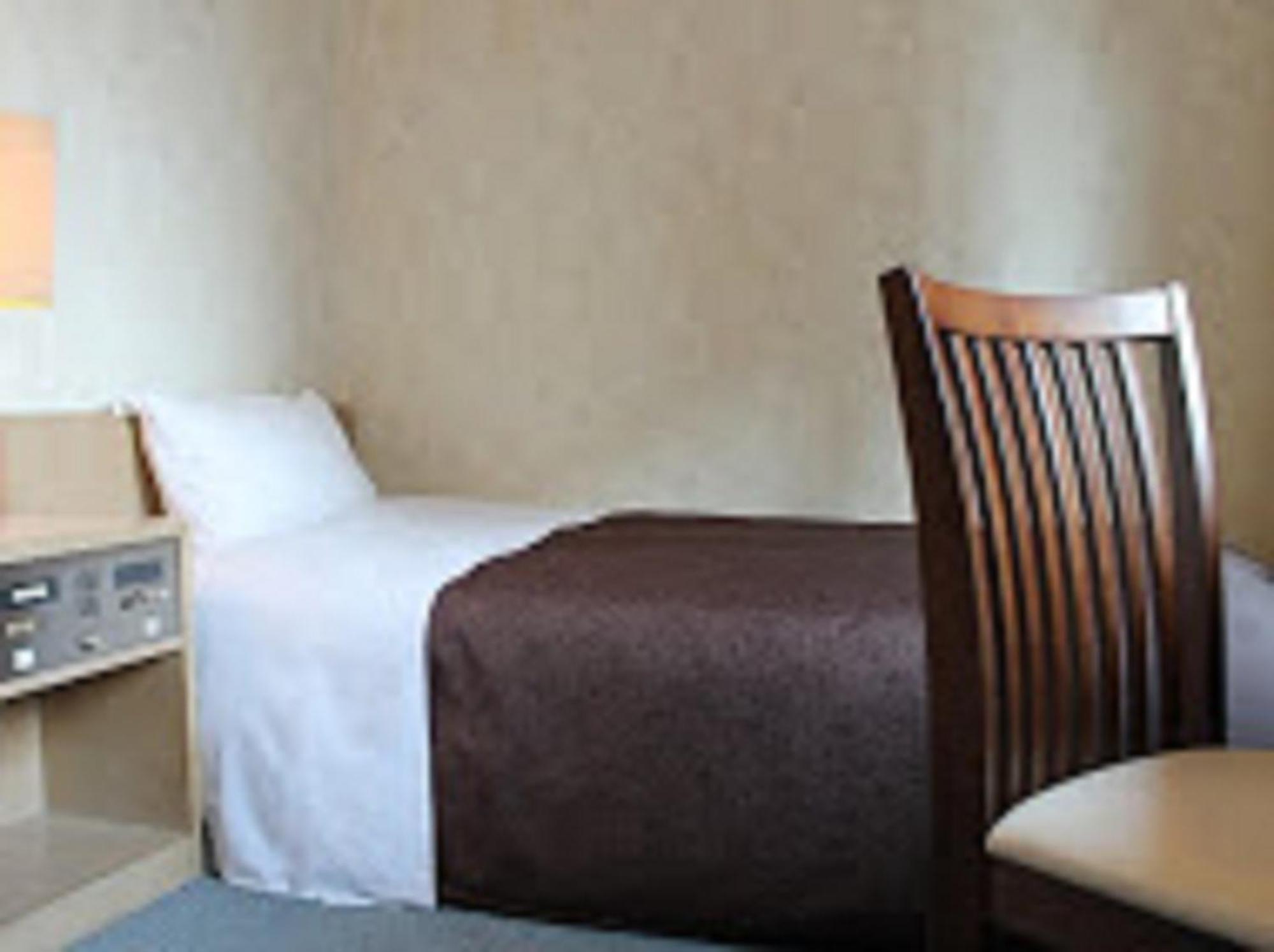 Hotel Livemax Budget Fuchu Annex Buitenkant foto
